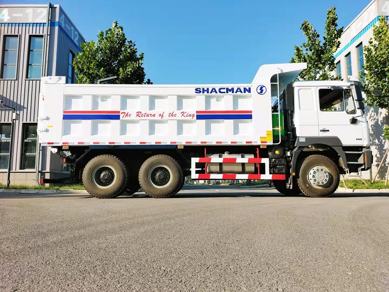 Shacman F3000 Camion à benne basculante 6x4 380hp