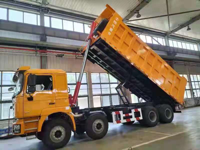 Tout nouveau camion à benne basculante 6x4 Shacman camion à benne basculante de 20 tonnes à vendre