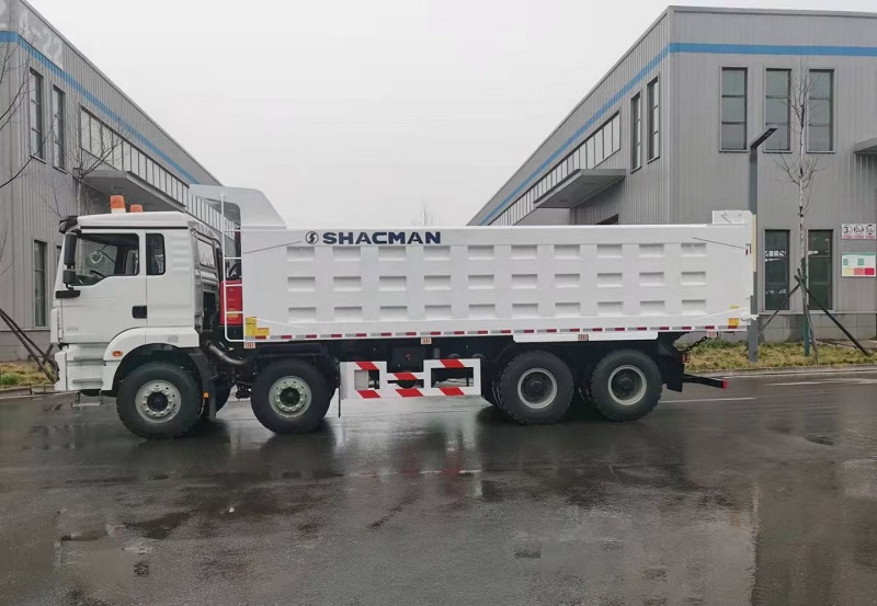 Shacman 8x4 20m3 50 tonnes Tamion à benne basculante 12 roues Tippers en vente